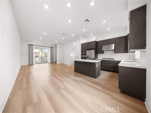 312  Tank  , Irvine, CA