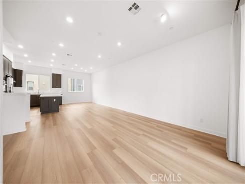 312  Tank  , Irvine, CA