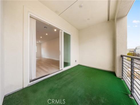 312  Tank  , Irvine, CA