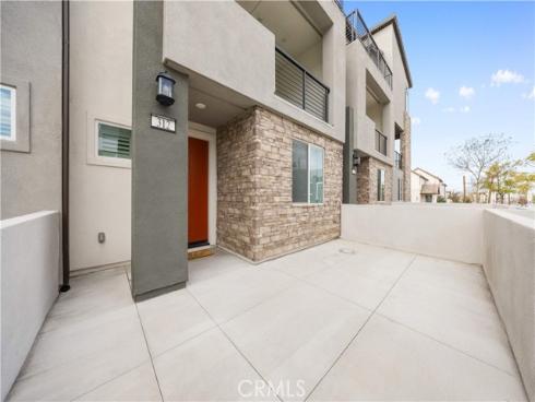 312  Tank  , Irvine, CA