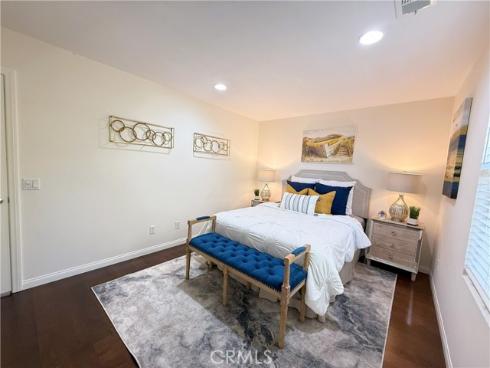 81  Keepsake  , Irvine, CA