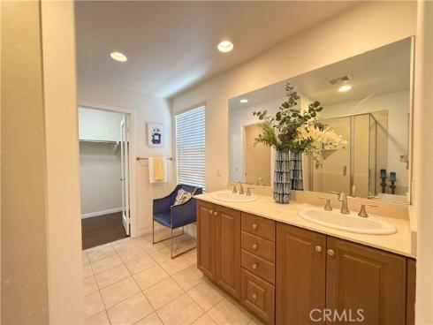 81  Keepsake  , Irvine, CA