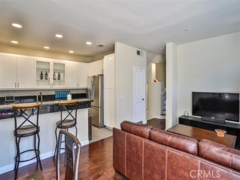 5  Arese Aisle  , Irvine, CA