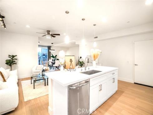 617  Rockefeller  , Irvine, CA