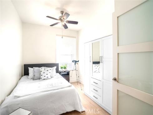 617  Rockefeller  , Irvine, CA