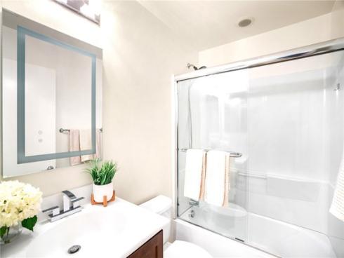 617  Rockefeller  , Irvine, CA