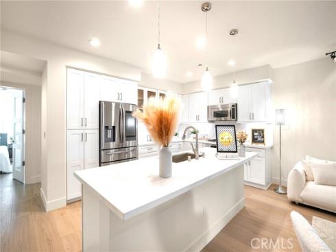 617  Rockefeller  , Irvine, CA