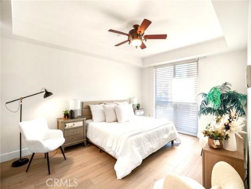 617  Rockefeller  , Irvine, CA