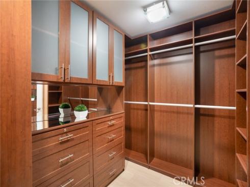 617  Rockefeller  , Irvine, CA