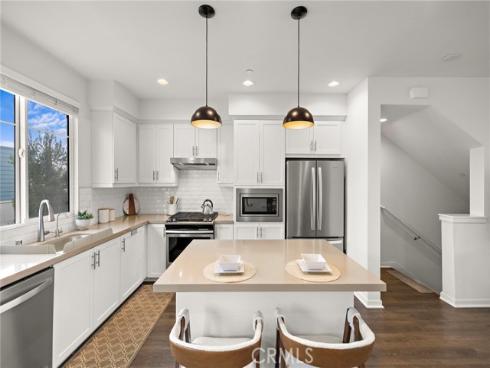 116  Epic  , Irvine, CA