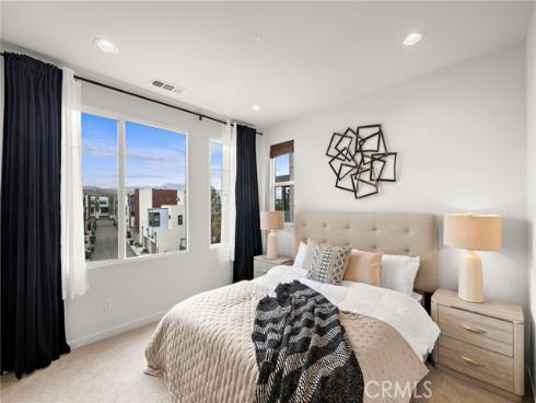 116  Epic  , Irvine, CA