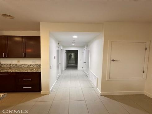 27  Soho  , Irvine, CA