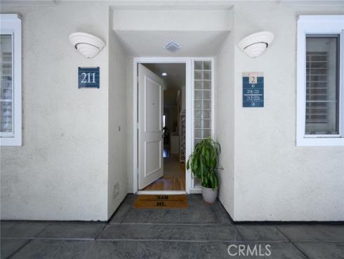 2243  Martin  211 , Irvine, CA