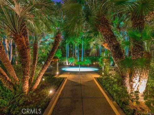 2243  Martin  211 , Irvine, CA