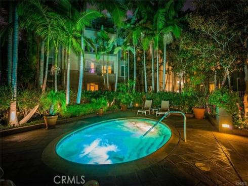 2243  Martin  211 , Irvine, CA