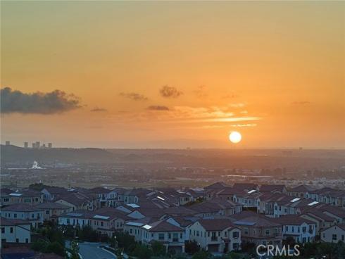 103  Oakstone  , Irvine, CA