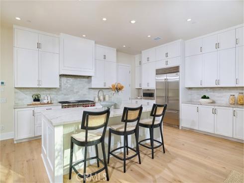 103  Oakstone  , Irvine, CA