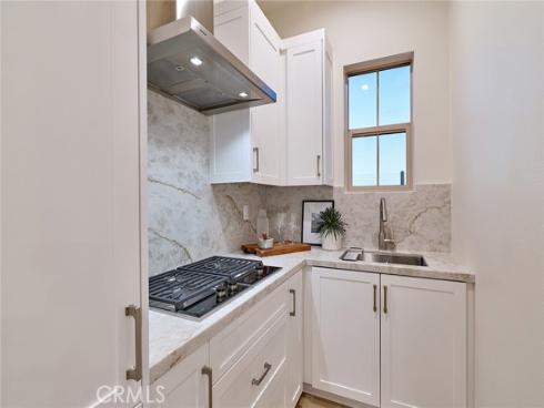 103  Oakstone  , Irvine, CA