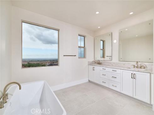 103  Oakstone  , Irvine, CA