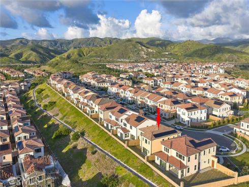 103  Oakstone  , Irvine, CA