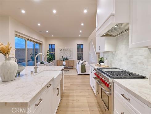 103  Oakstone  , Irvine, CA