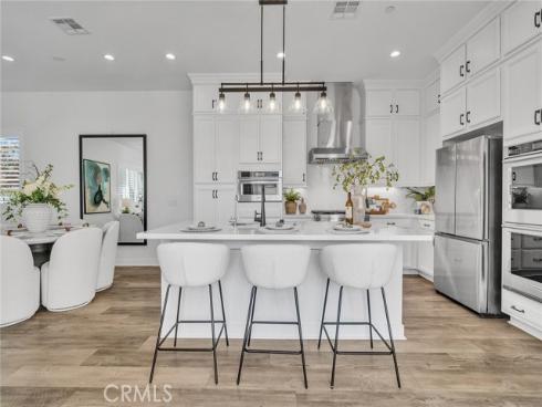 446  Chorus  , Irvine, CA