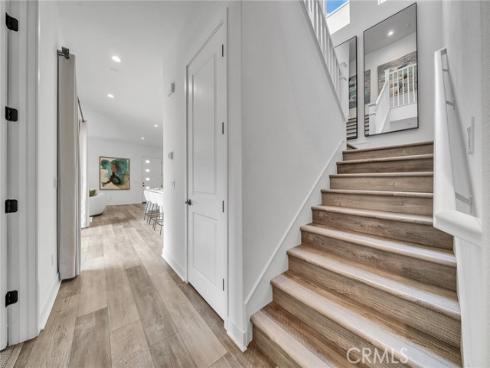 446  Chorus  , Irvine, CA