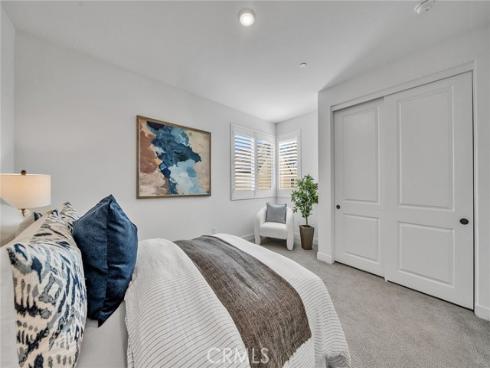 446  Chorus  , Irvine, CA