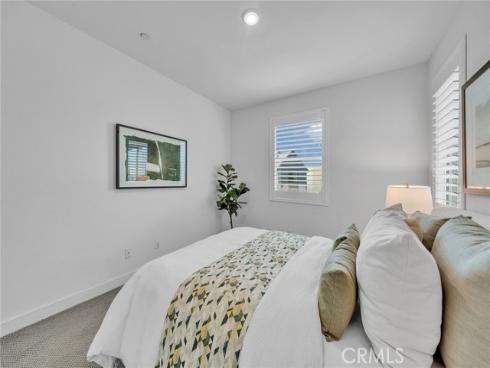 446  Chorus  , Irvine, CA