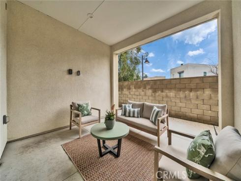 446  Chorus  , Irvine, CA