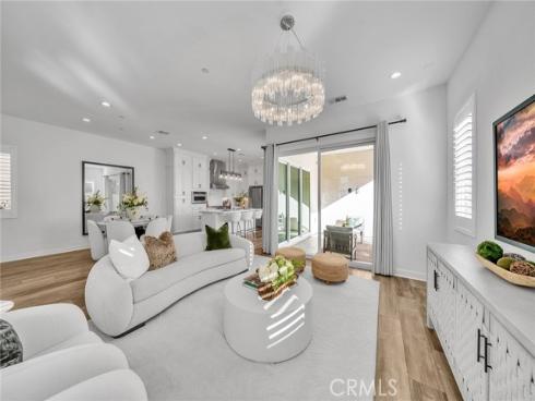 446  Chorus  , Irvine, CA