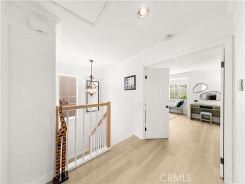 54  Willow Tree  , Irvine, CA