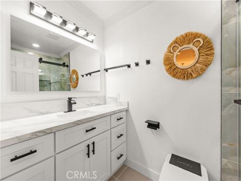 54  Willow Tree  , Irvine, CA