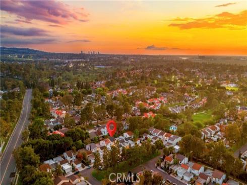 54  Willow Tree  , Irvine, CA