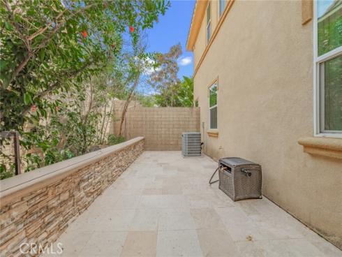 219  Wicker  , Irvine, CA