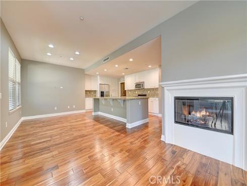135  Pathway  , Irvine, CA
