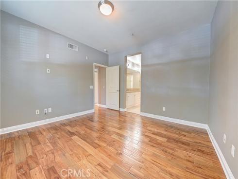 135  Pathway  , Irvine, CA