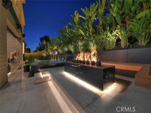 102  Balance  , Irvine, CA