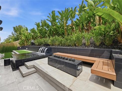 102  Balance  , Irvine, CA