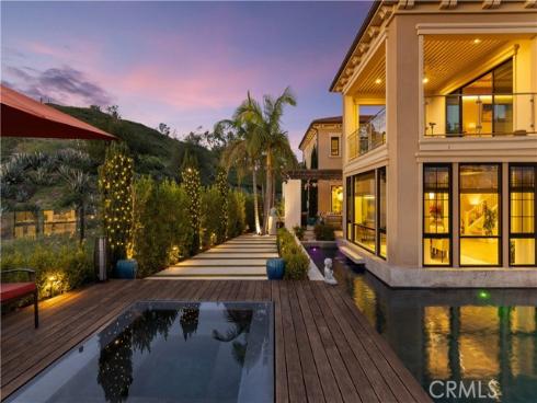 100  Boulder Pass  , Irvine, CA