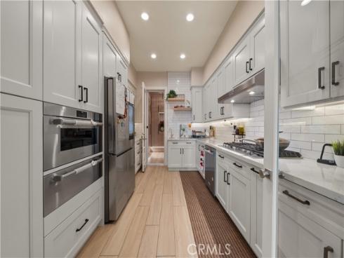 100  Boulder Pass  , Irvine, CA