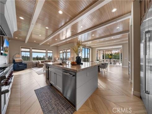 100  Boulder Pass  , Irvine, CA