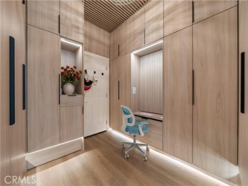 100  Boulder Pass  , Irvine, CA