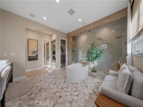 100  Boulder Pass  , Irvine, CA