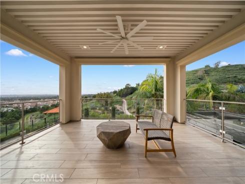 100  Boulder Pass  , Irvine, CA