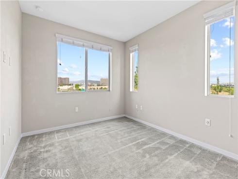 199  Bowery  , Irvine, CA