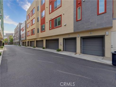 199  Bowery  , Irvine, CA