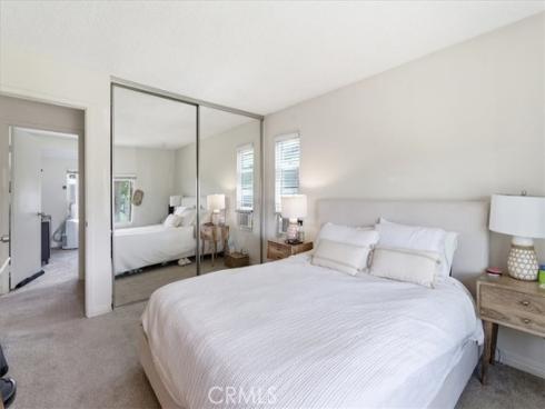 44  Fallbrook  , Irvine, CA