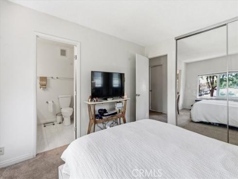 44  Fallbrook  , Irvine, CA