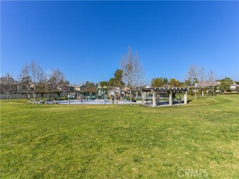 44  Fallbrook  , Irvine, CA